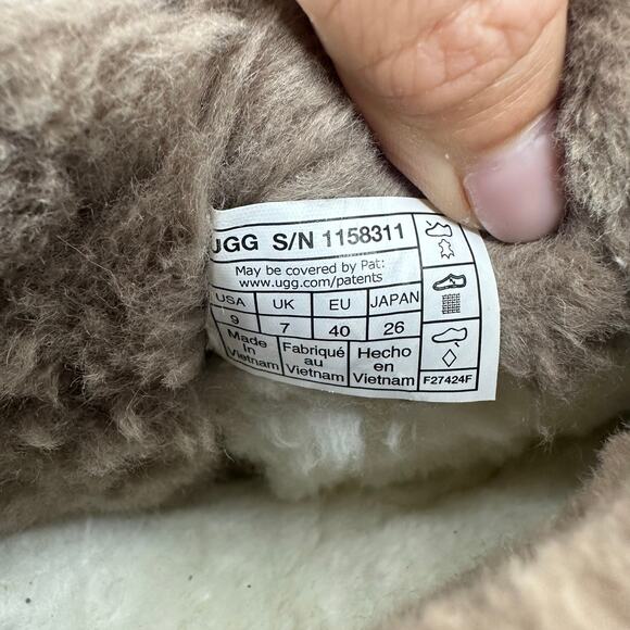 UGG Classic Ultra Mini New Heights Boots Chestnut Womens Size 10 Platform - Picture 7 of 10